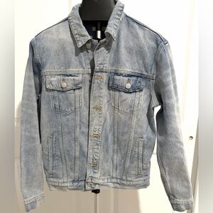 PacSun Light Wash Denim Jacket Women’s Medium Classic Trucker Jean Jacket